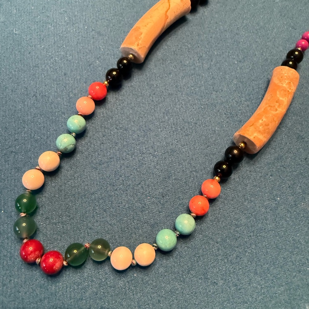 Beaded necklace